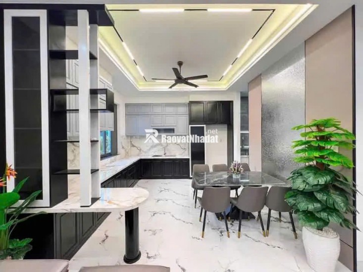 CHÍNH CHỦ BÁN NHÀ TRUNG TÂM PHƯỜNG 4, TP.TÂN AN, 85M², SHR, GIÁ CHỈ 2.6 TỶ